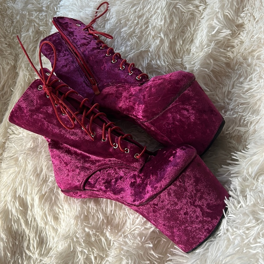 Crushed Velvet Heel-less Heels